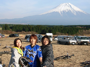 e0059569_1215.jpg