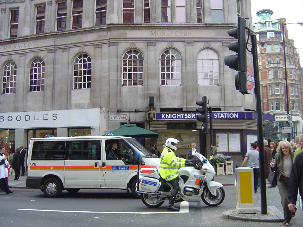 d0085989_1650538.jpg
