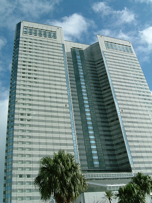 e0036108_1001771.jpg