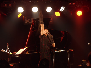 e0029132_2112497.jpg