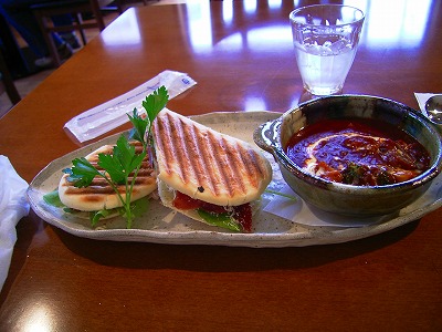 f0037467_8174741.jpg