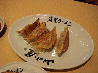 b0003235_0284831.jpg