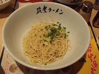 b0003235_0291578.jpg