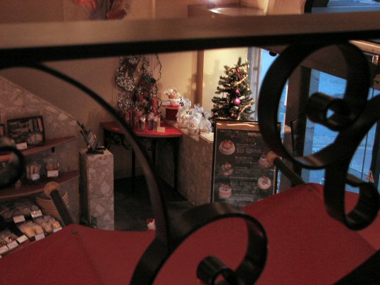 f0008085_11226100.jpg