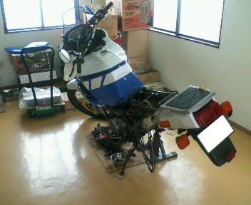 d0049594_11284.jpg