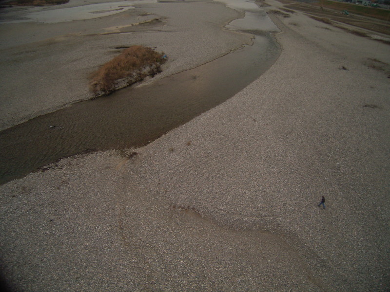 f0084796_0563649.jpg