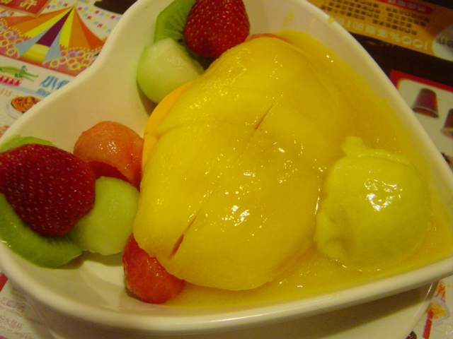 f0036857_22575520.jpg