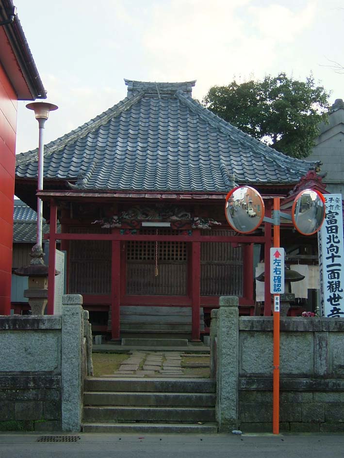 f0000148_23104210.jpg