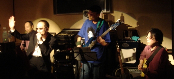 e0071972_2138992.jpg