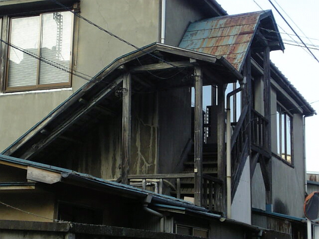 e0083359_2333666.jpg