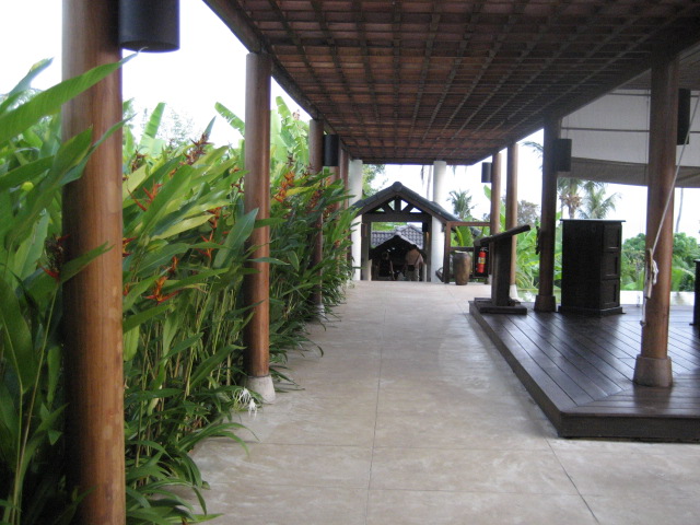 f0025741_2394594.jpg