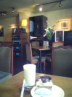b0088370_1582690.jpg
