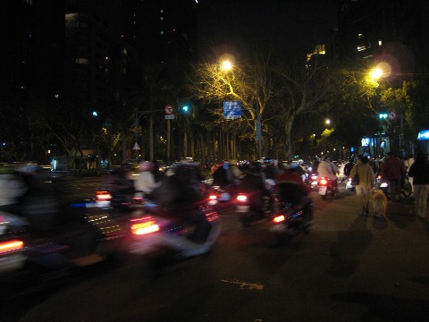 f0093592_2305853.jpg