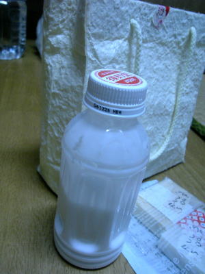 f0033921_003694.jpg