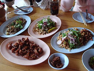 b0003235_2314310.jpg