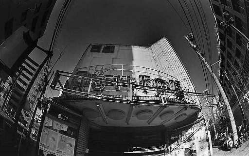 e0072159_054075.jpg
