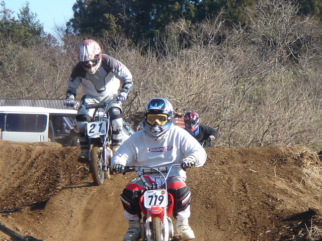 d0090192_225355.jpg