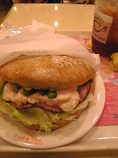 a0002826_22325322.jpg