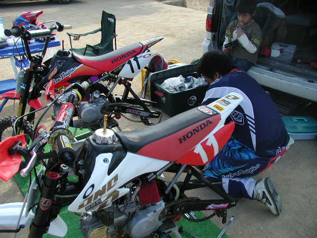 e0064321_1671183.jpg