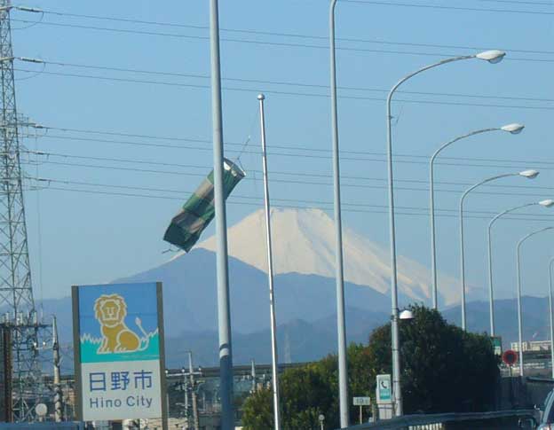 e0018604_2352160.jpg