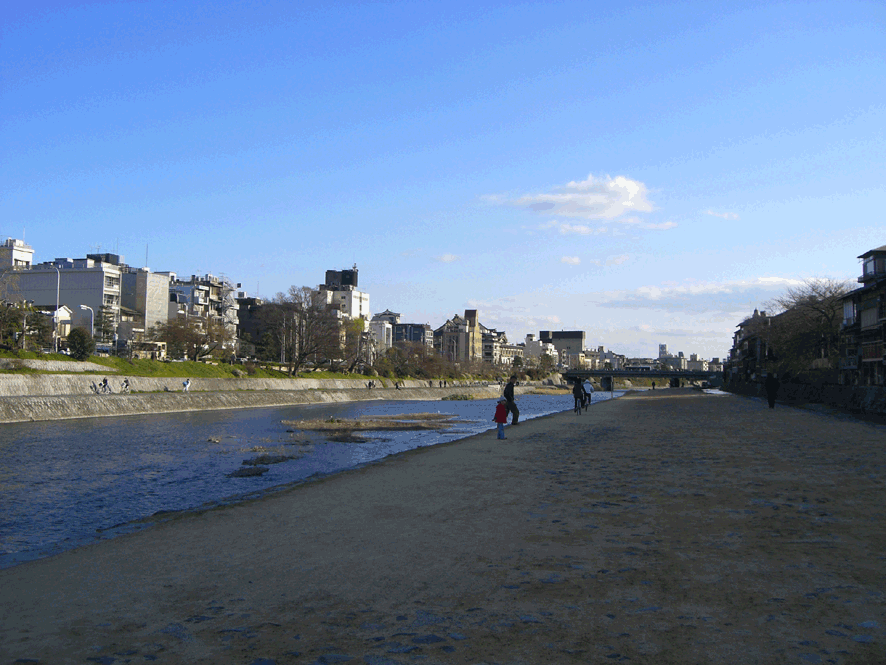 f0083649_23465396.gif