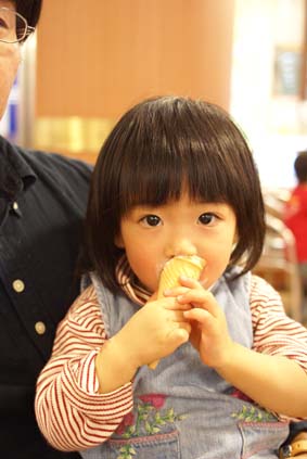 a0044114_2241115.jpg