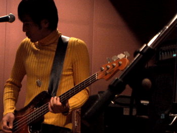 f0019747_20364533.gif