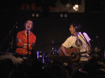 f0019747_2222516.gif