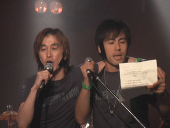 f0019747_2224357.gif