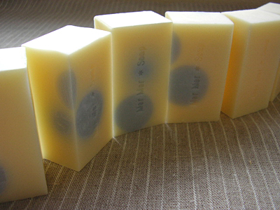 d0003892_12242933.jpg