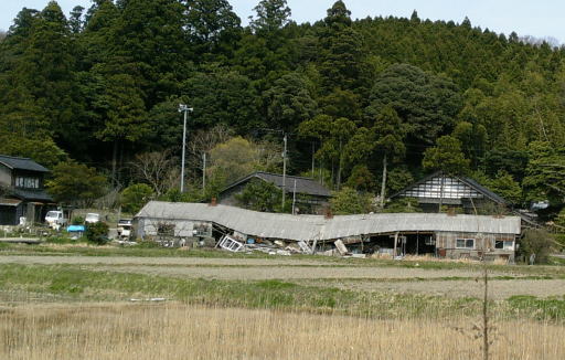 f0033921_22172664.jpg
