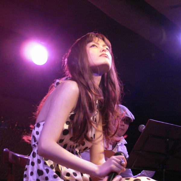 a0101513_3503672.jpg