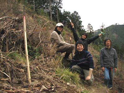 e0032609_2313894.jpg
