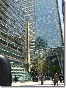 4月12日東京ミッドタウン外観