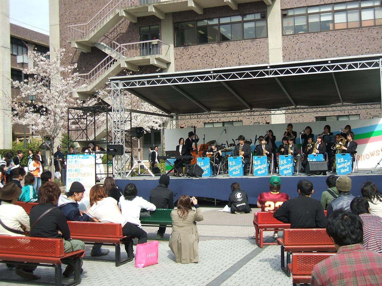 f0133293_2342573.jpg
