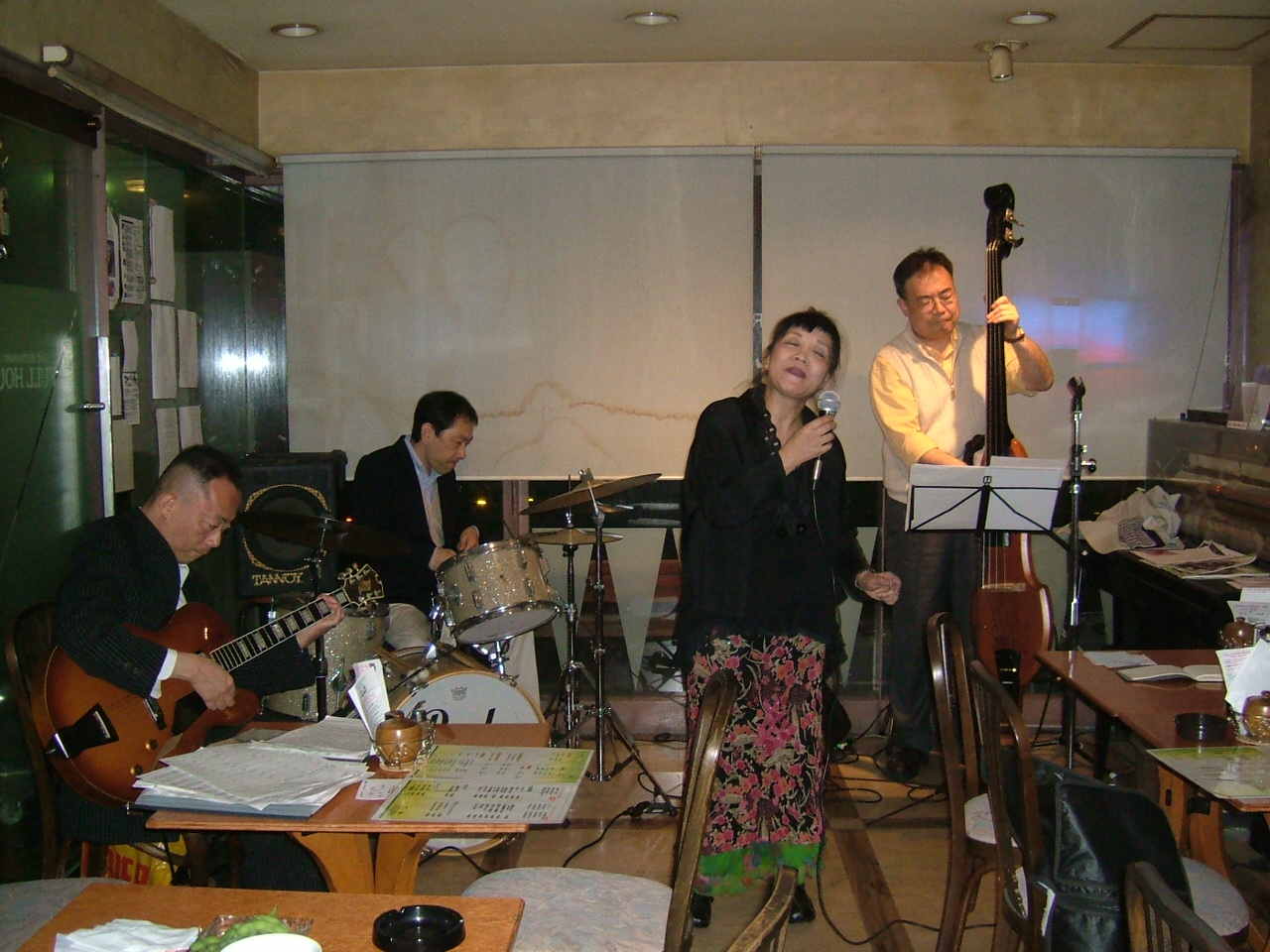 b0062214_1004850.jpg