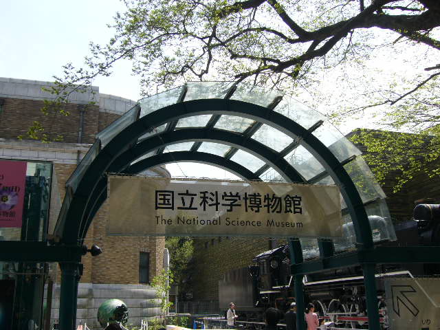 e0015108_2442676.jpg