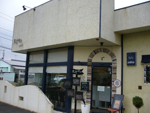 e0015108_2413989.jpg