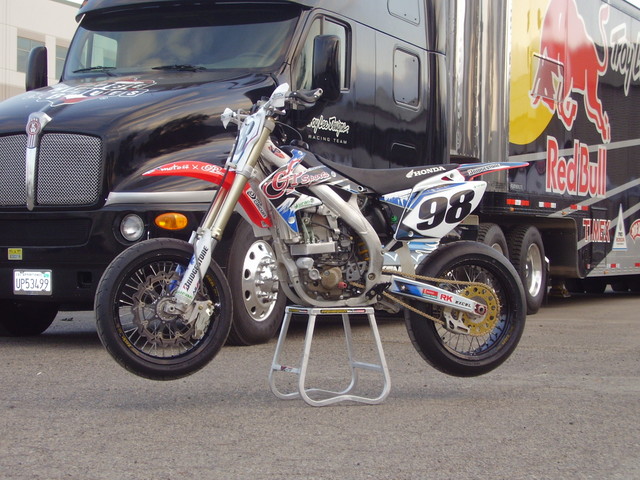 e0068528_12264960.jpg