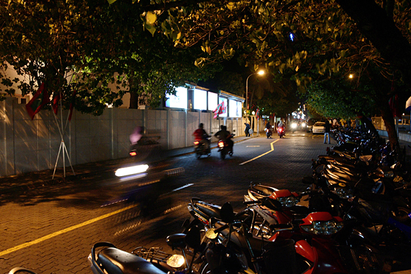 f0008871_2155489.jpg
