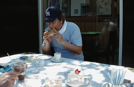 d0098363_11352237.gif