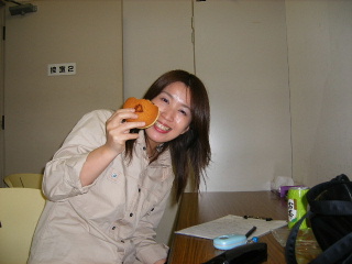 f0043559_1565948.jpg