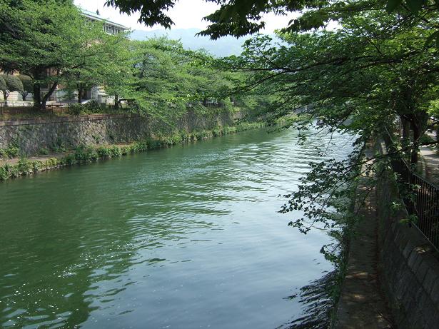 f0085185_162961.jpg