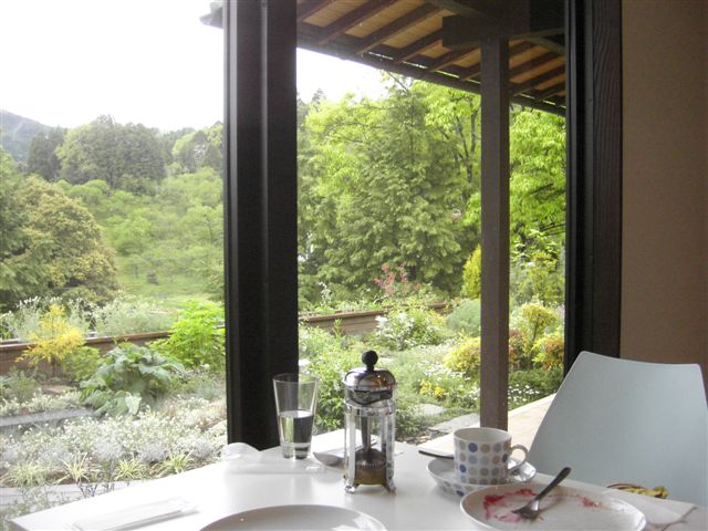 f0013519_22333.jpg
