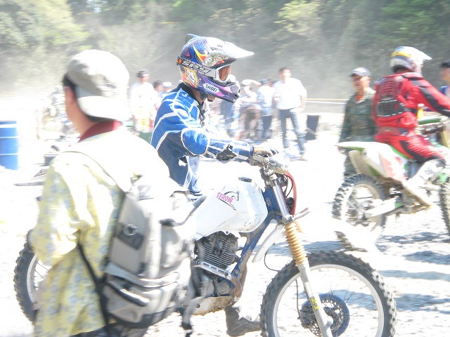 a0048323_9411623.jpg