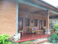 e0066369_0313618.jpg