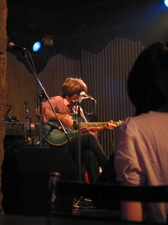 e0086088_0345036.jpg