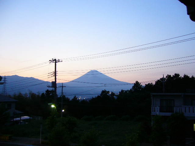 e0015108_3533411.jpg