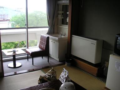 b0007421_1232577.jpg