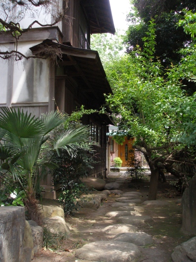 e0083212_15472960.jpg